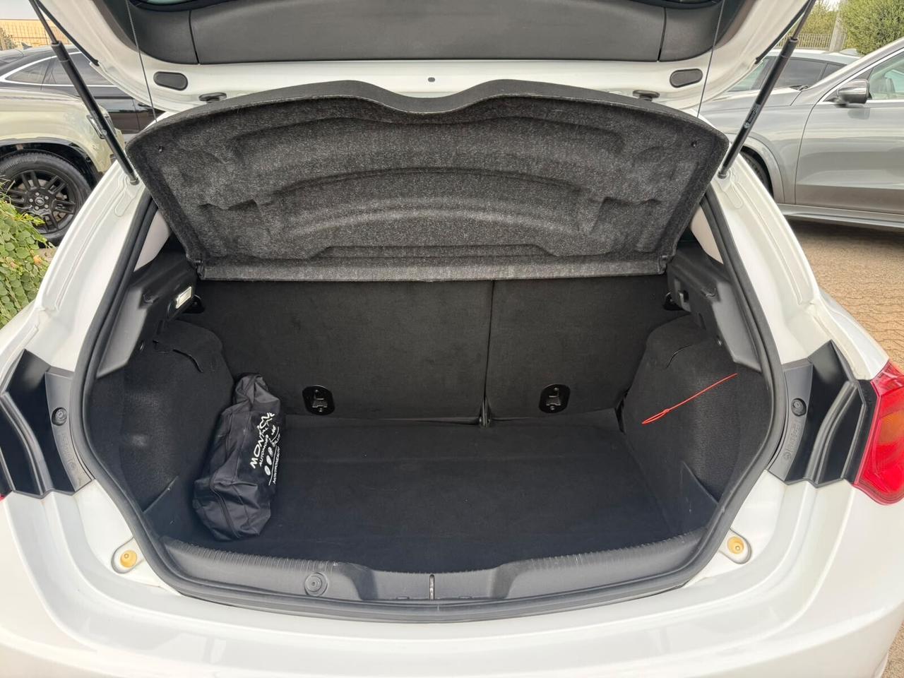 Giulietta 1.6 120CV Pack VELOCE *Ok neopatentati