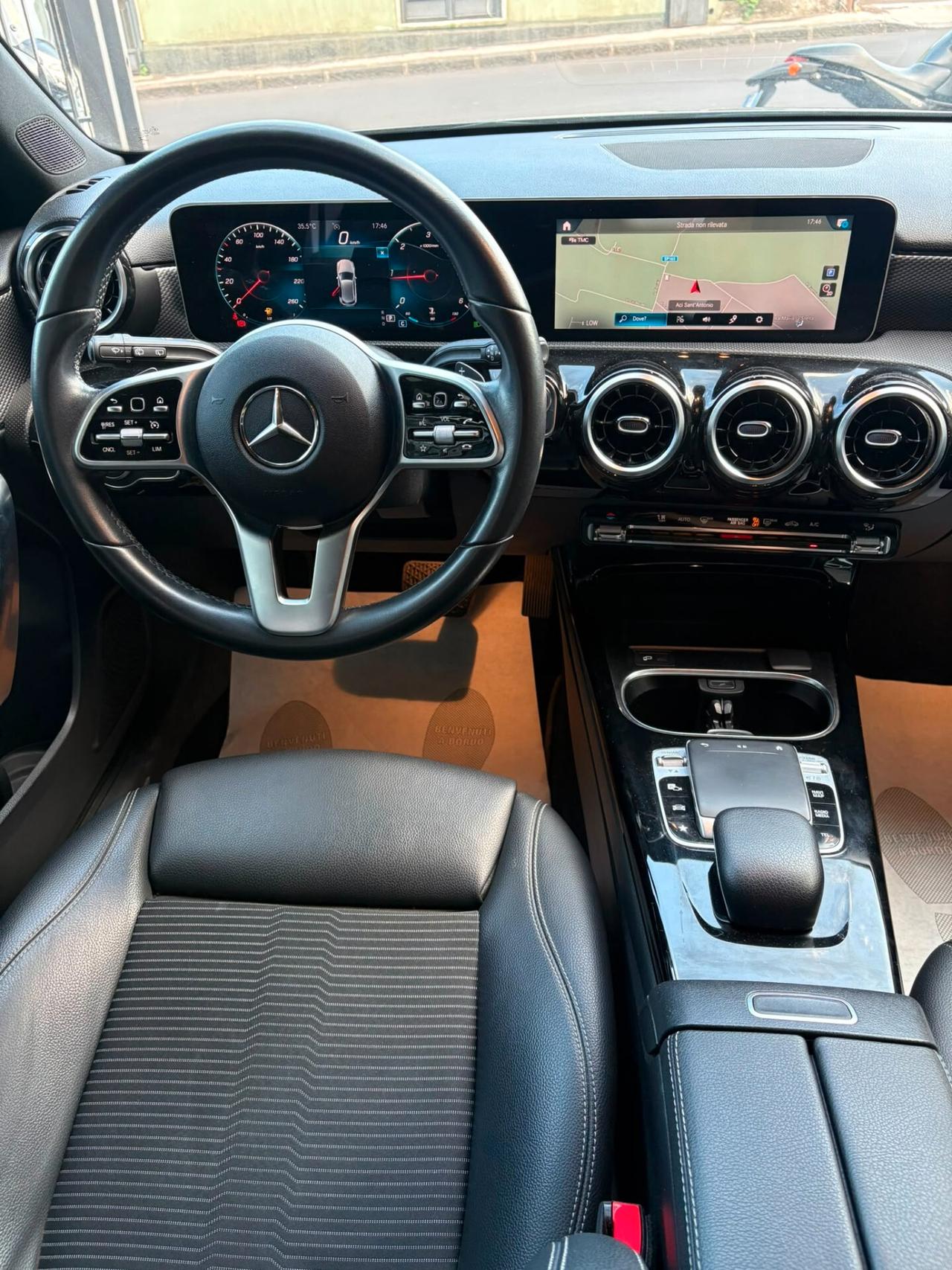 Mercedes-benz CLA 180 d Automatic Premium