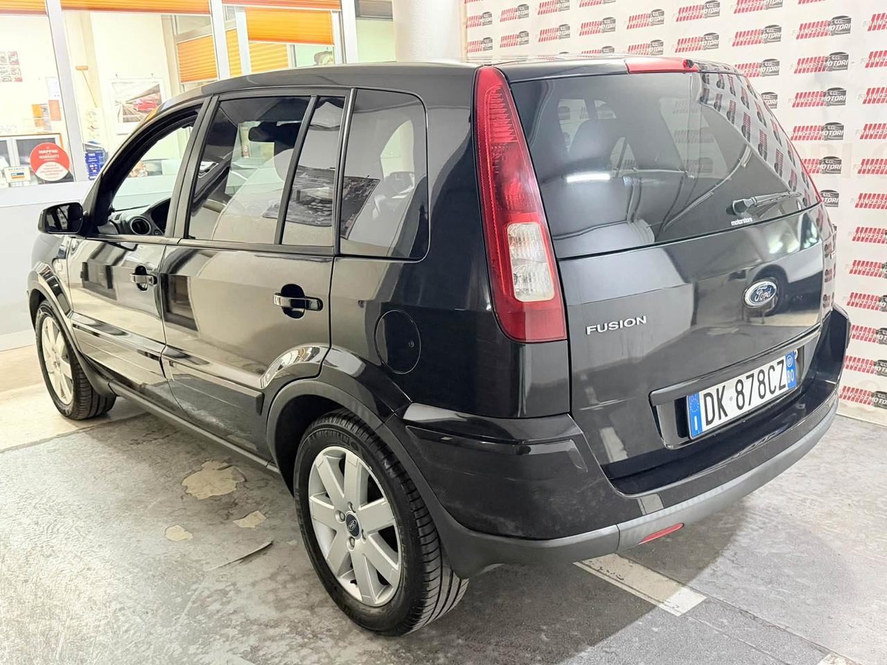 Ford Fusion 1.4 TDCI 5 PORTE GHIA KM CERT