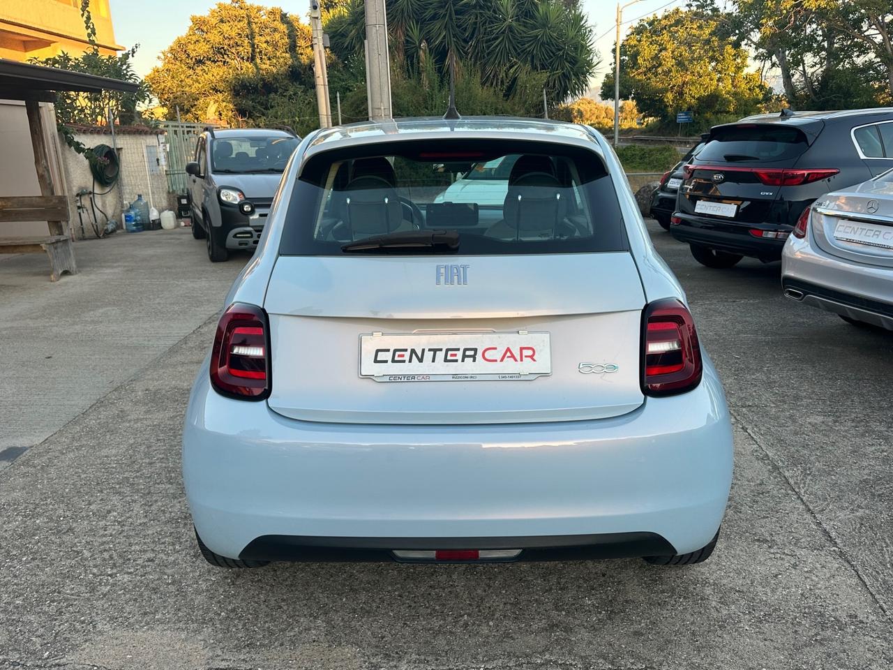 Fiat 500 500e Berlina 42 kWh La Prima
