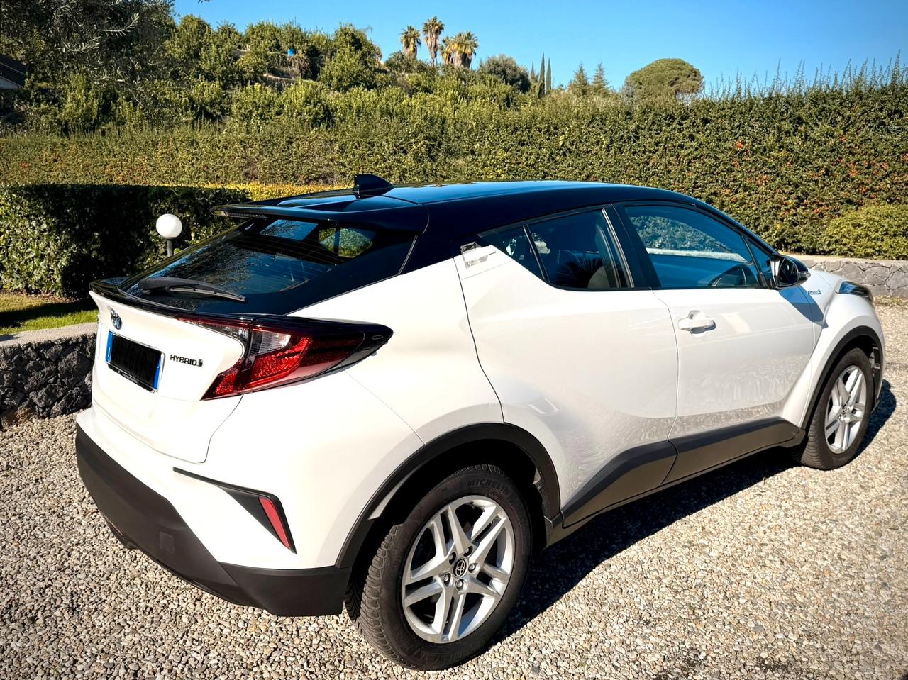 Toyota C-HR 1.8 Hybrid E-CVT Business PARI AL NUOVO
