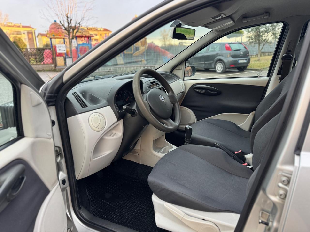 Fiat Punto 1.3 Multijet 16V 5 porte Dynamic