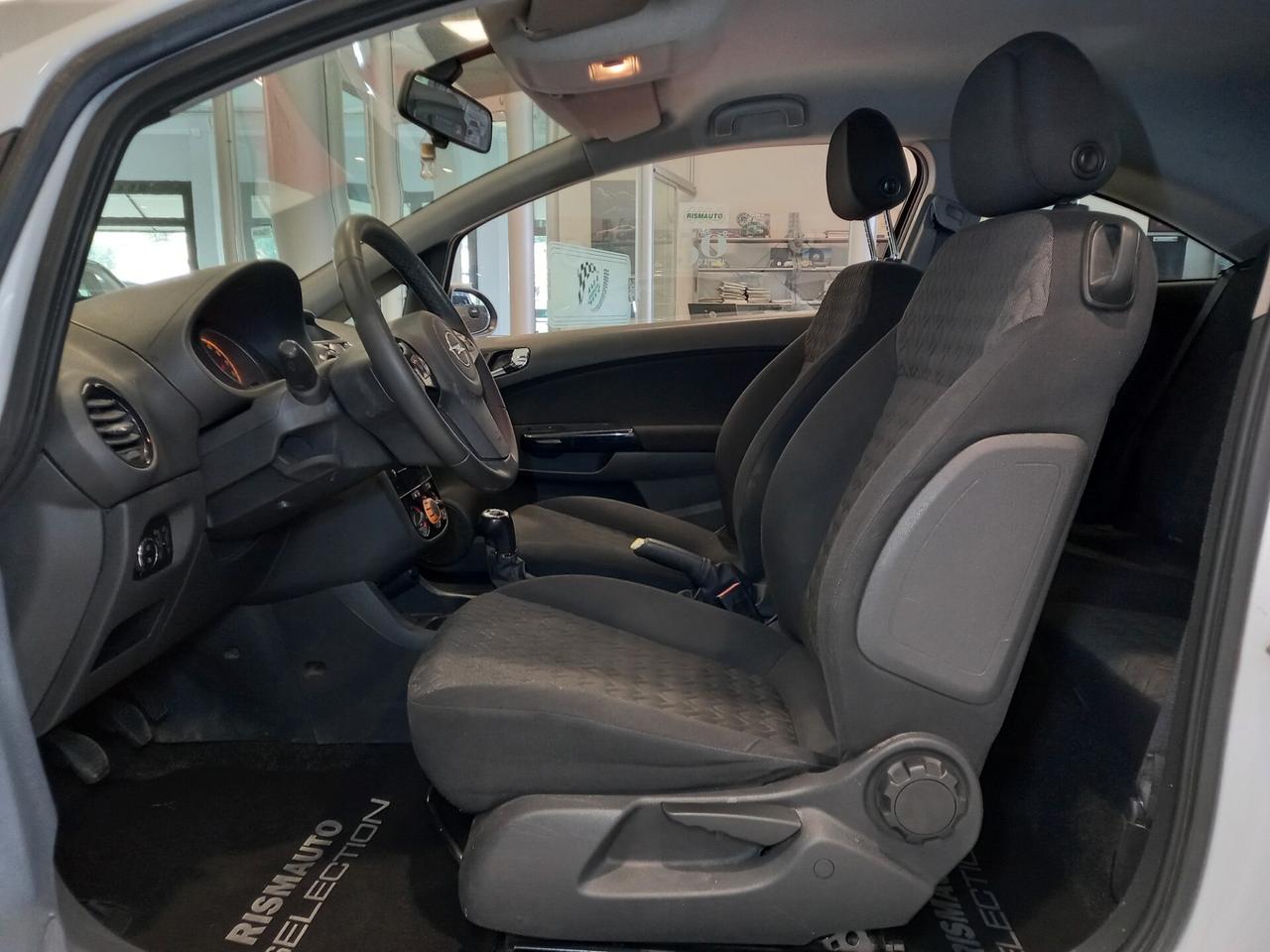 Opel Corsa 1.2 3 porte 75.000 km
