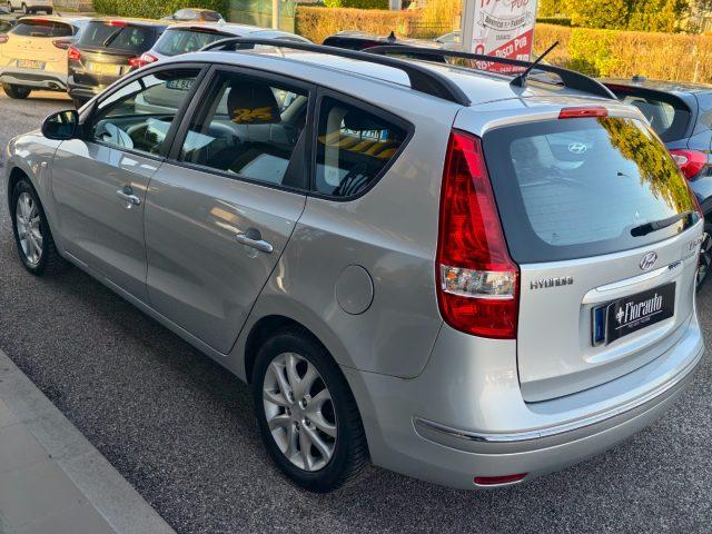 HYUNDAI i30 CW 1.4 16V 109CV Active Special