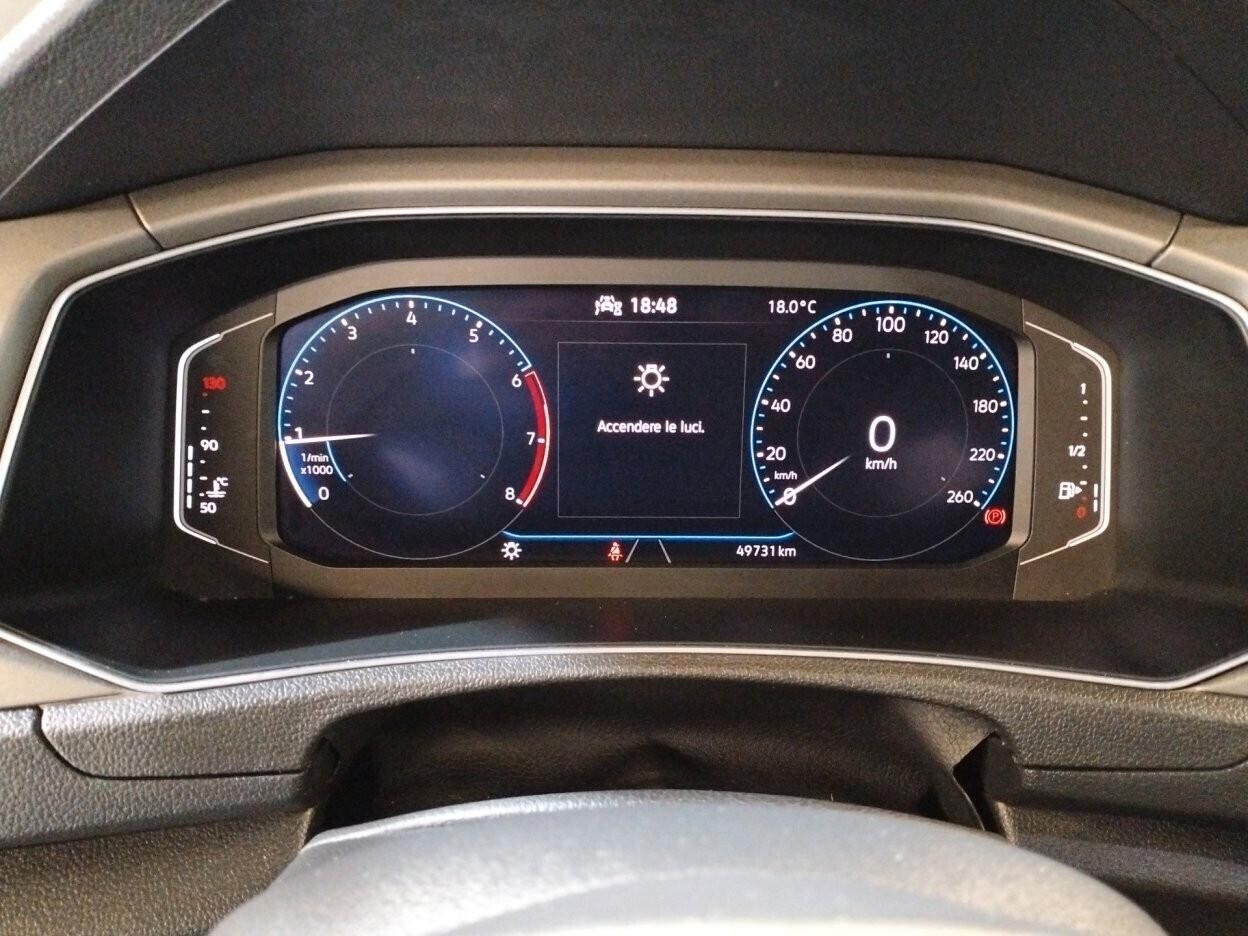 Volkswagen T-Roc 1.0 tsi Style 110cv