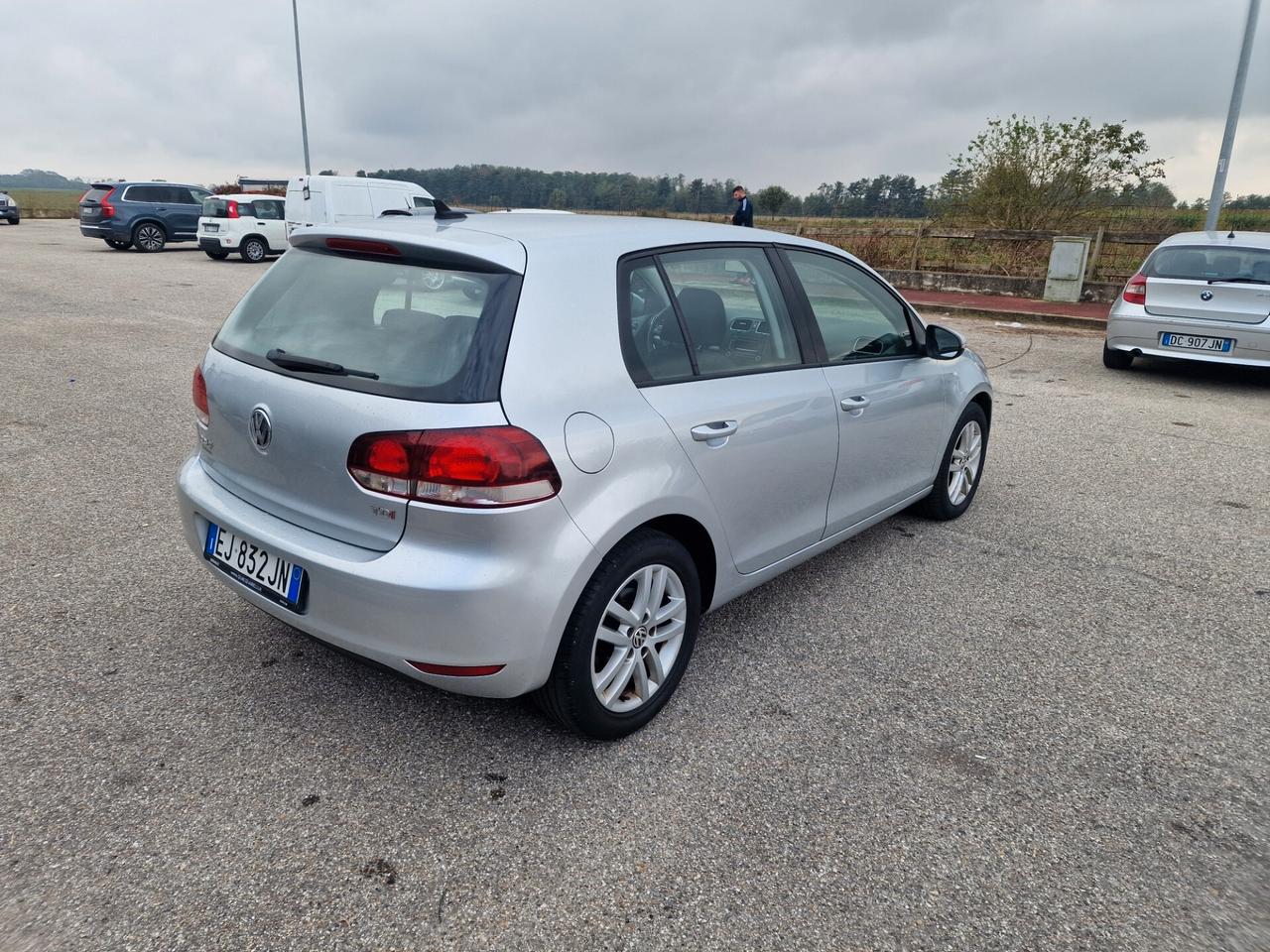 Volkswagen Golf 1.6 TDI DPF DSG 5p. Highline