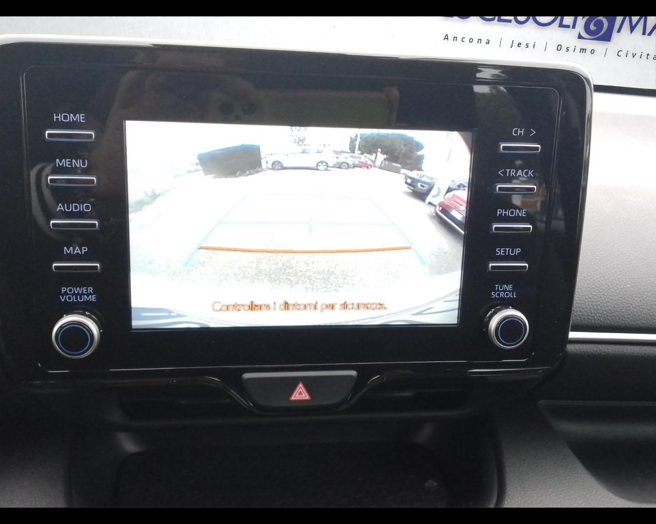 TOYOTA Yaris 4ª serie - Yaris 1.5 Hybrid 5 porte Business