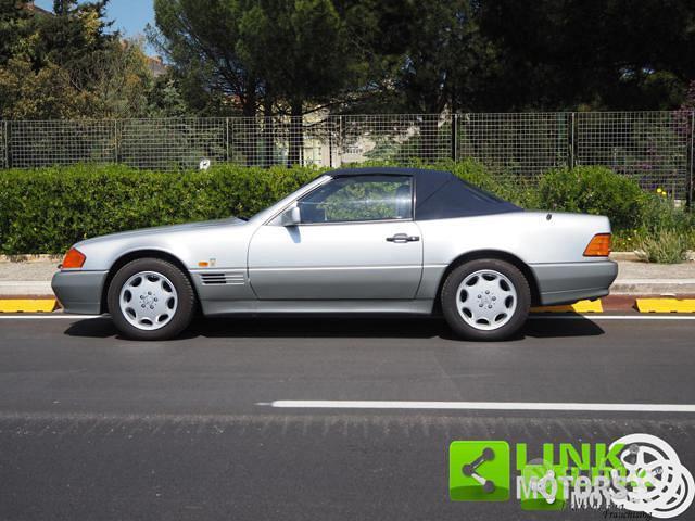 MERCEDES-BENZ SL 300 R129