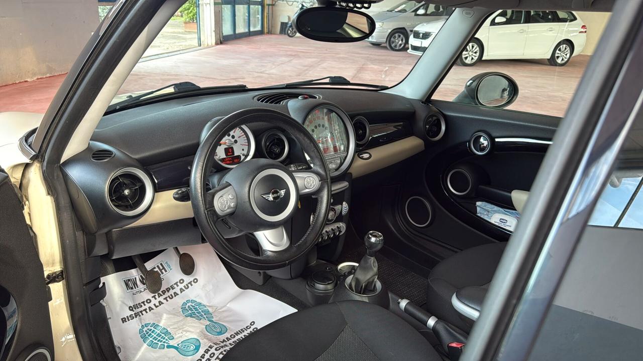 Mini 1.6 16V Cooper D