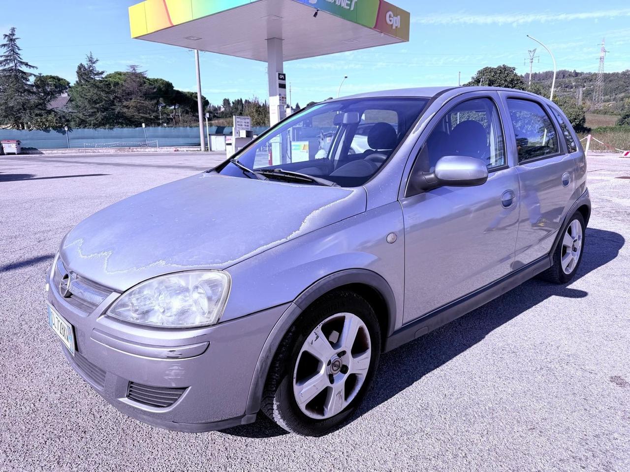 Opel Corsa 1.2i 16V cat 5 porte Ok neopatentati