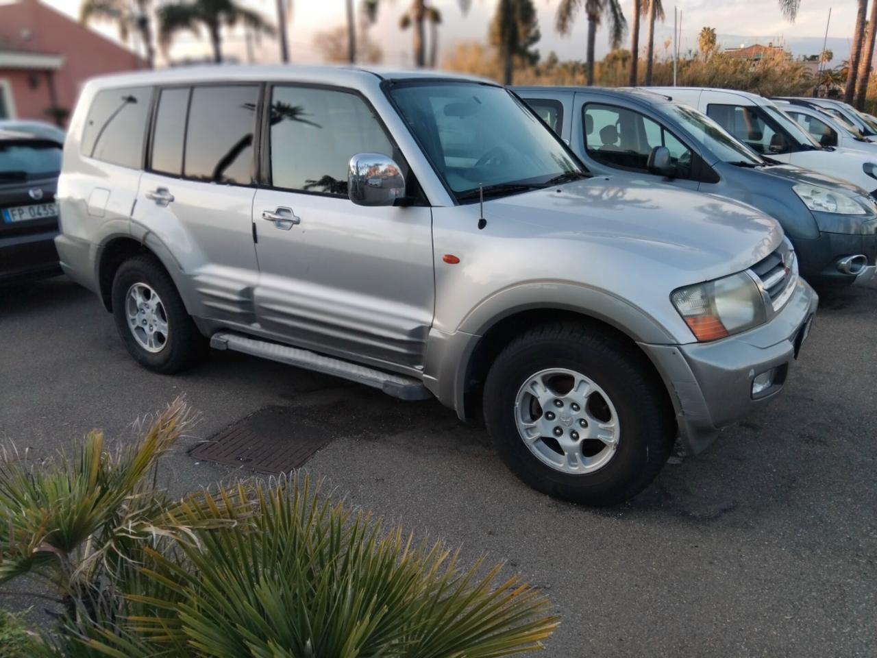 Mitsubishi Pajero 3.2 16V DI-D 5p. GLS2