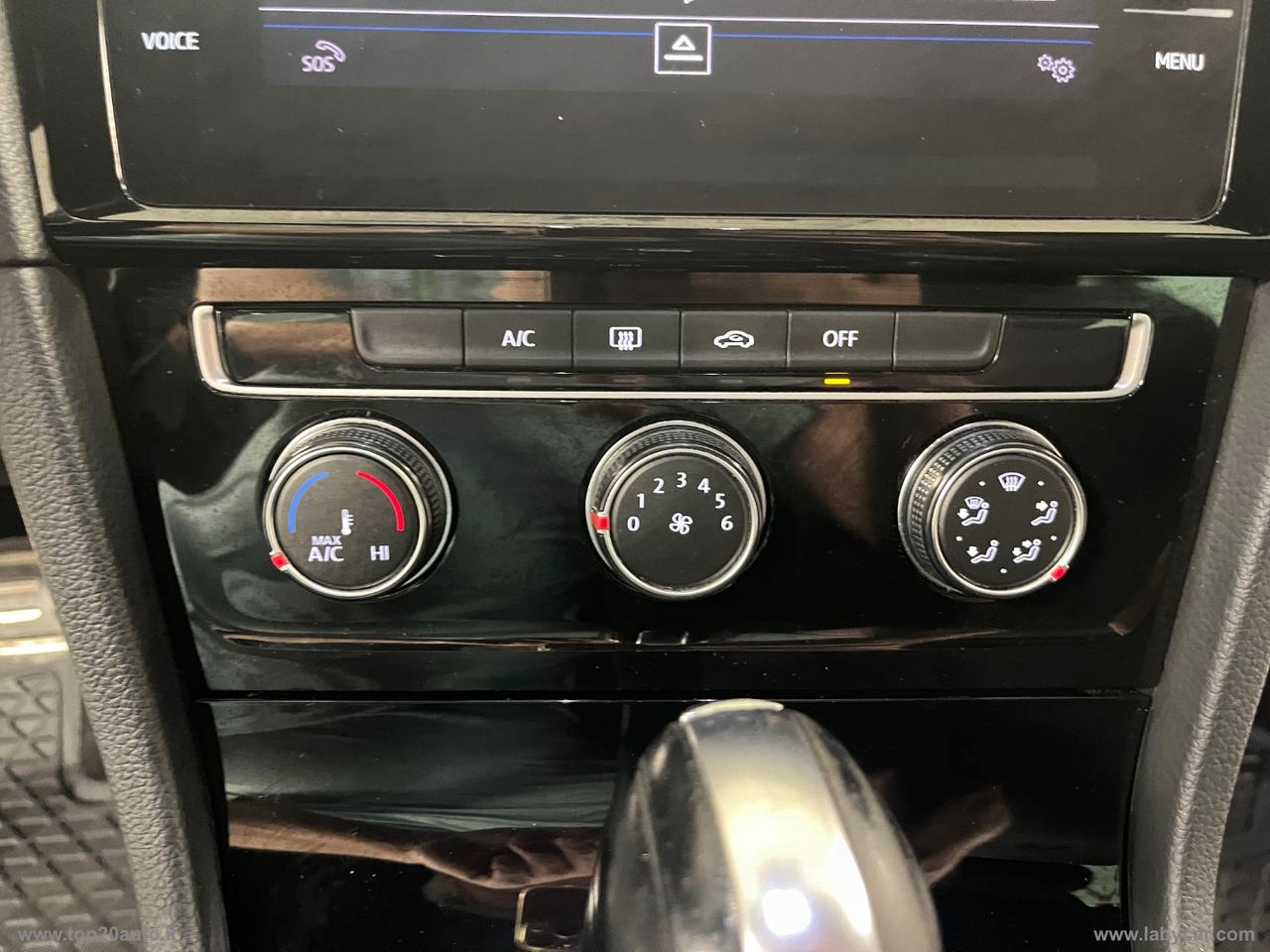 VOLKSWAGEN Golf 1.5 TSI ACT DSG Sport R-LINE BMT