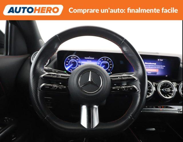 MERCEDES-BENZ EQA 250+ AMG Line Premium