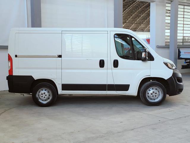 PEUGEOT Boxer 330 2.0 BlueHDi 130CV PC-TN L1H1 Furgone