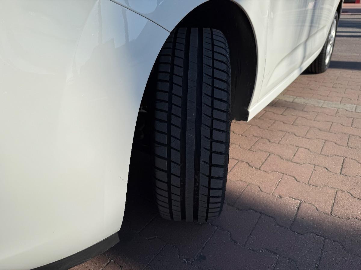 CITROEN C3 BlueHdi 75 C.V. Exclusive E6