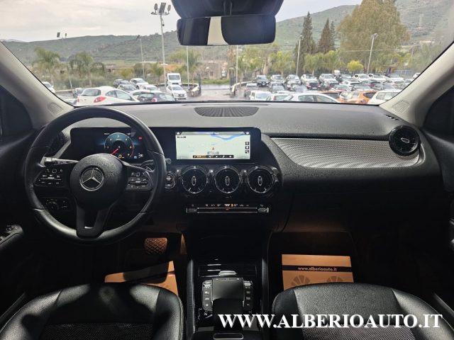 MERCEDES-BENZ GLA 200 d Automatic Business