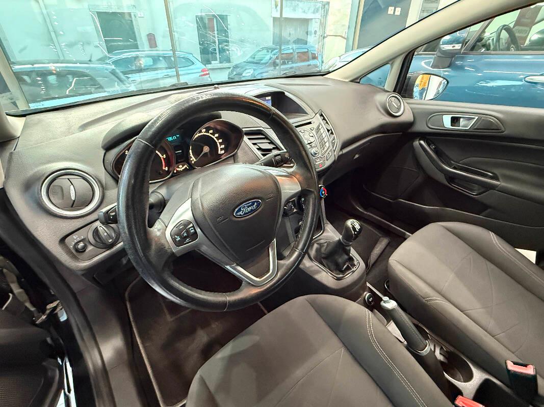 Ford Fiesta FORD FIESTA 1.5 tdci Plus 75cv 5p E6