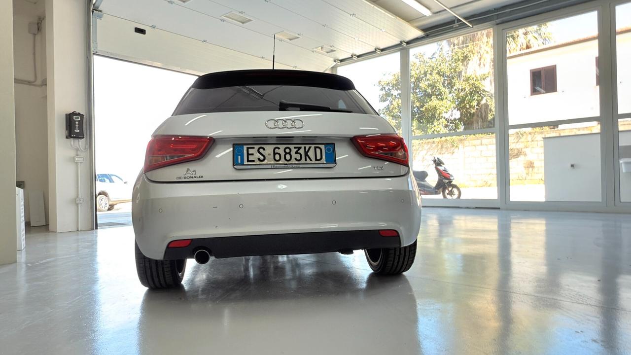 Audi A1 SPB 1.6 TDI S tronic Admired Unico Proprietario