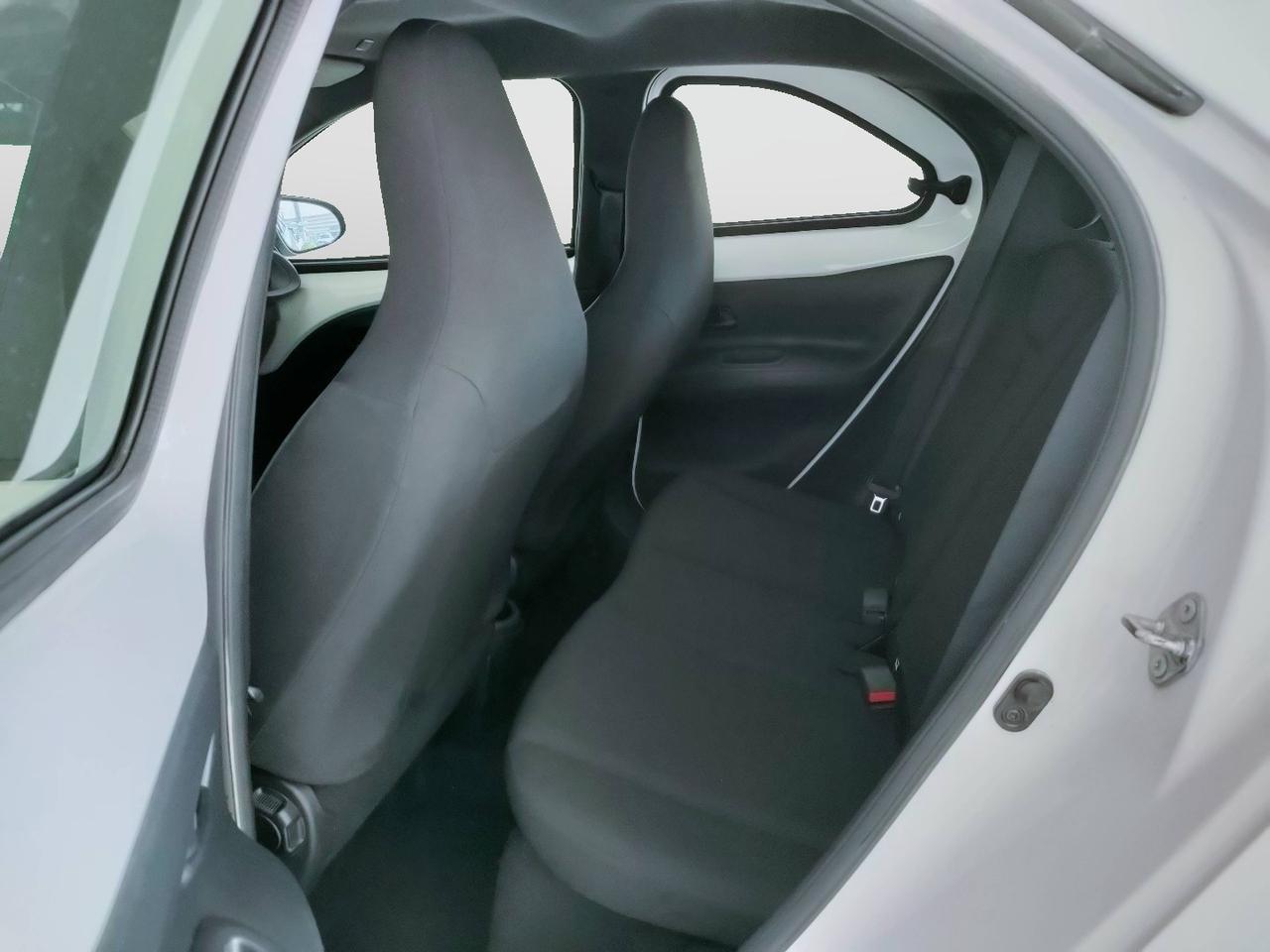 TOYOTA Aygo X - Aygo X 1.0 Active 72cv