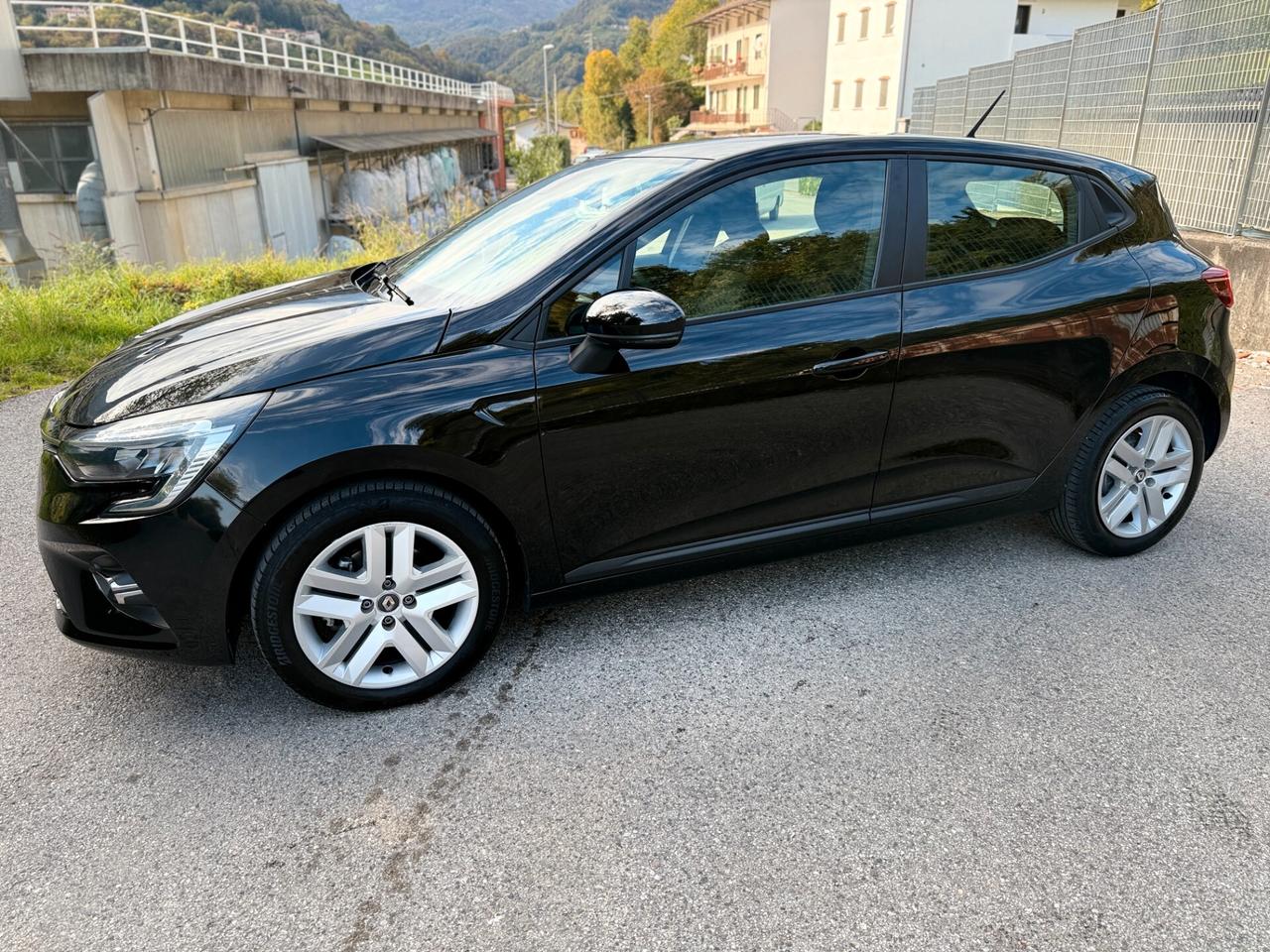 Renault Clio Blue dCi 100 CV Business
