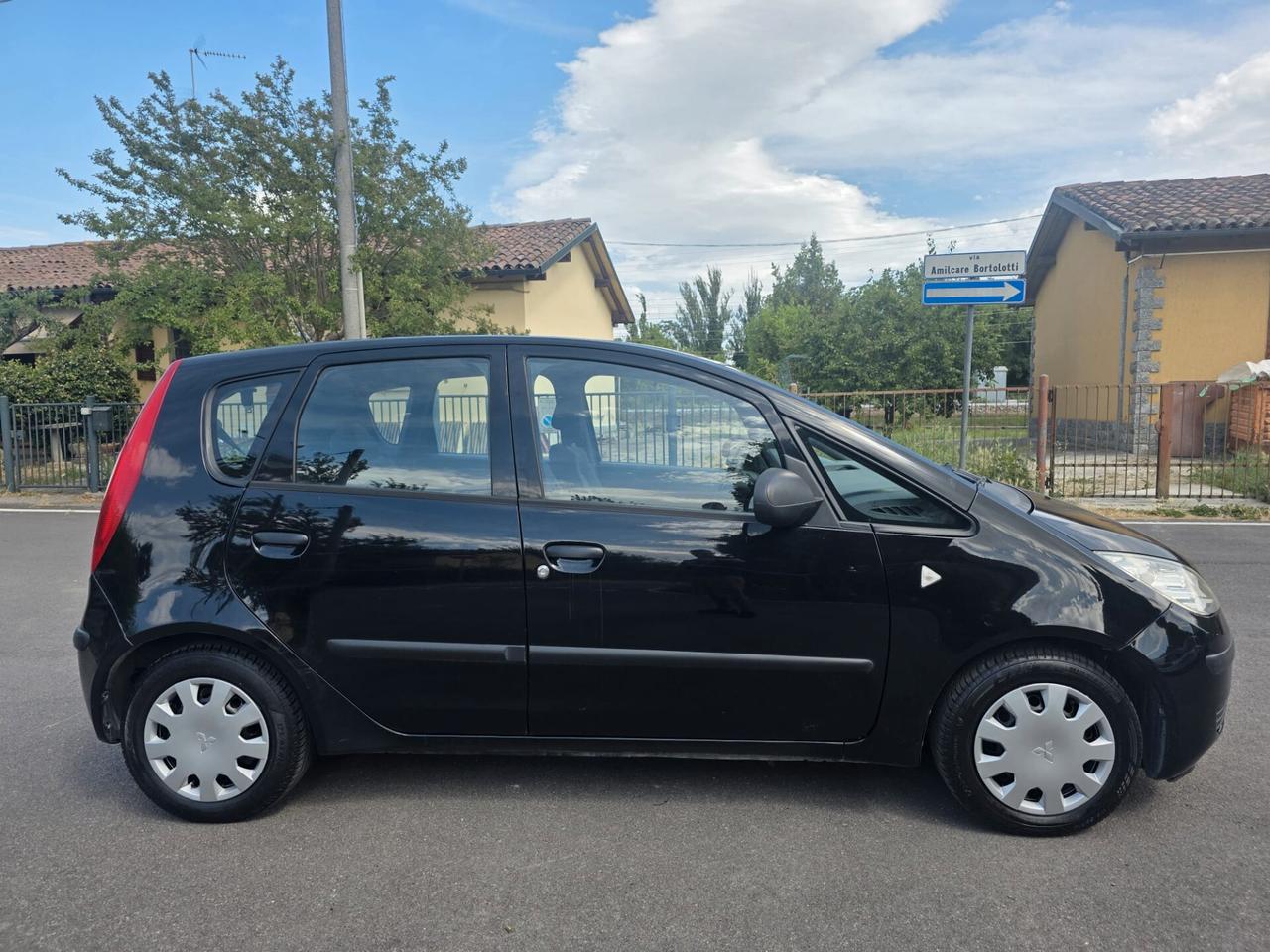 Mitsubishi Colt sportychrome GPL/ benzina neopatentati