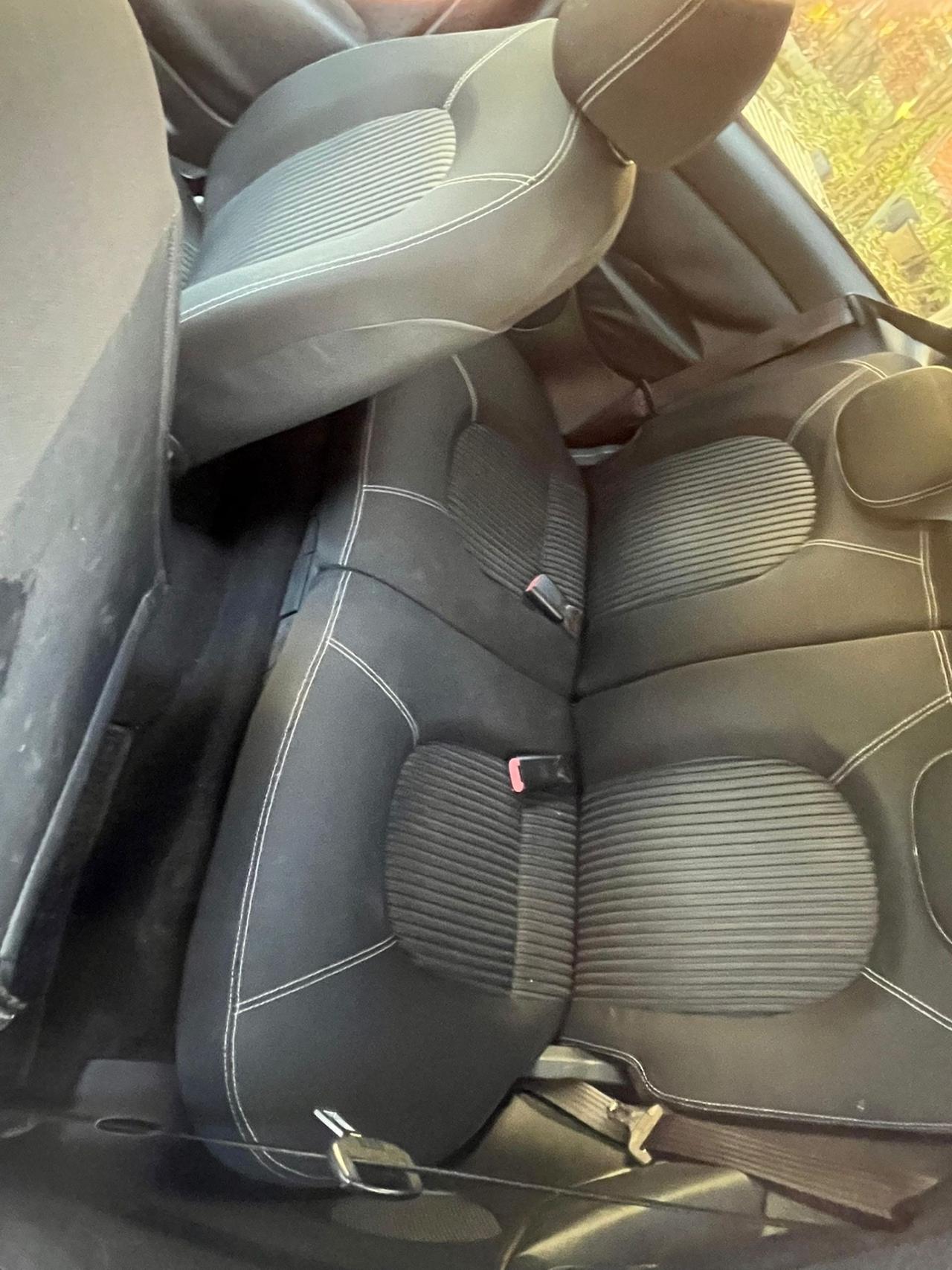 Lancia Ypsilon 1.3 MJT Sport MomoDesign