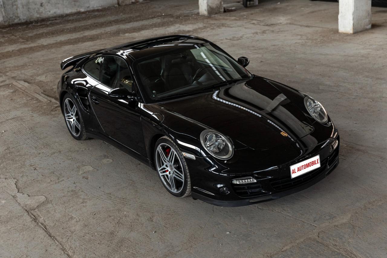 Porsche 911 Turbo Coupé