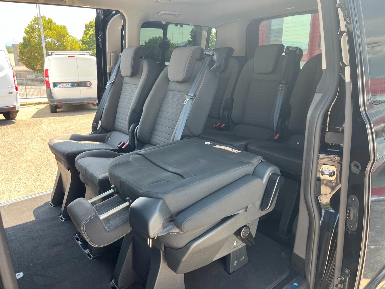 Ford Tourneo Custom 320 2.0 EcoBlue 130CV aut. PC Titanium