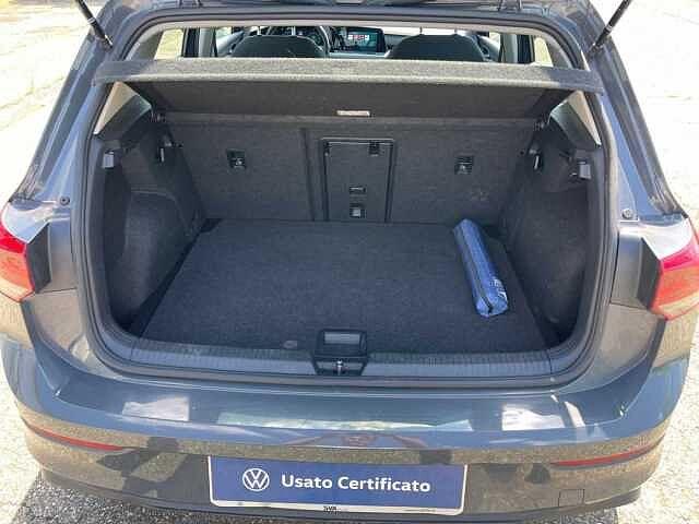 Volkswagen Golf 8ª serie 2.0TDI 115CV Life - NEOPATENTATI