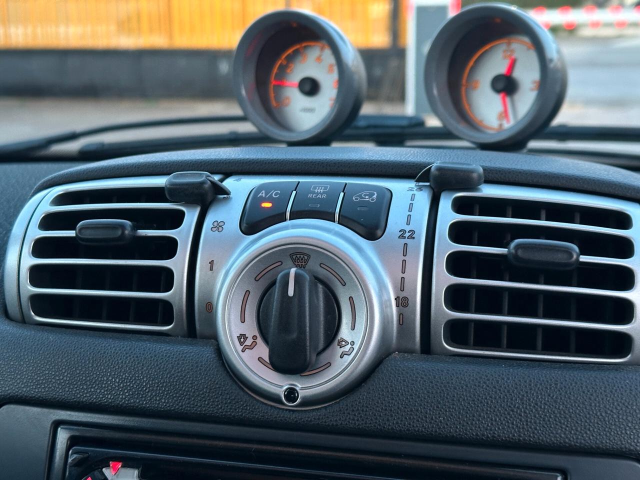 SMART fortwo 1.0 52 kW coupé pulse