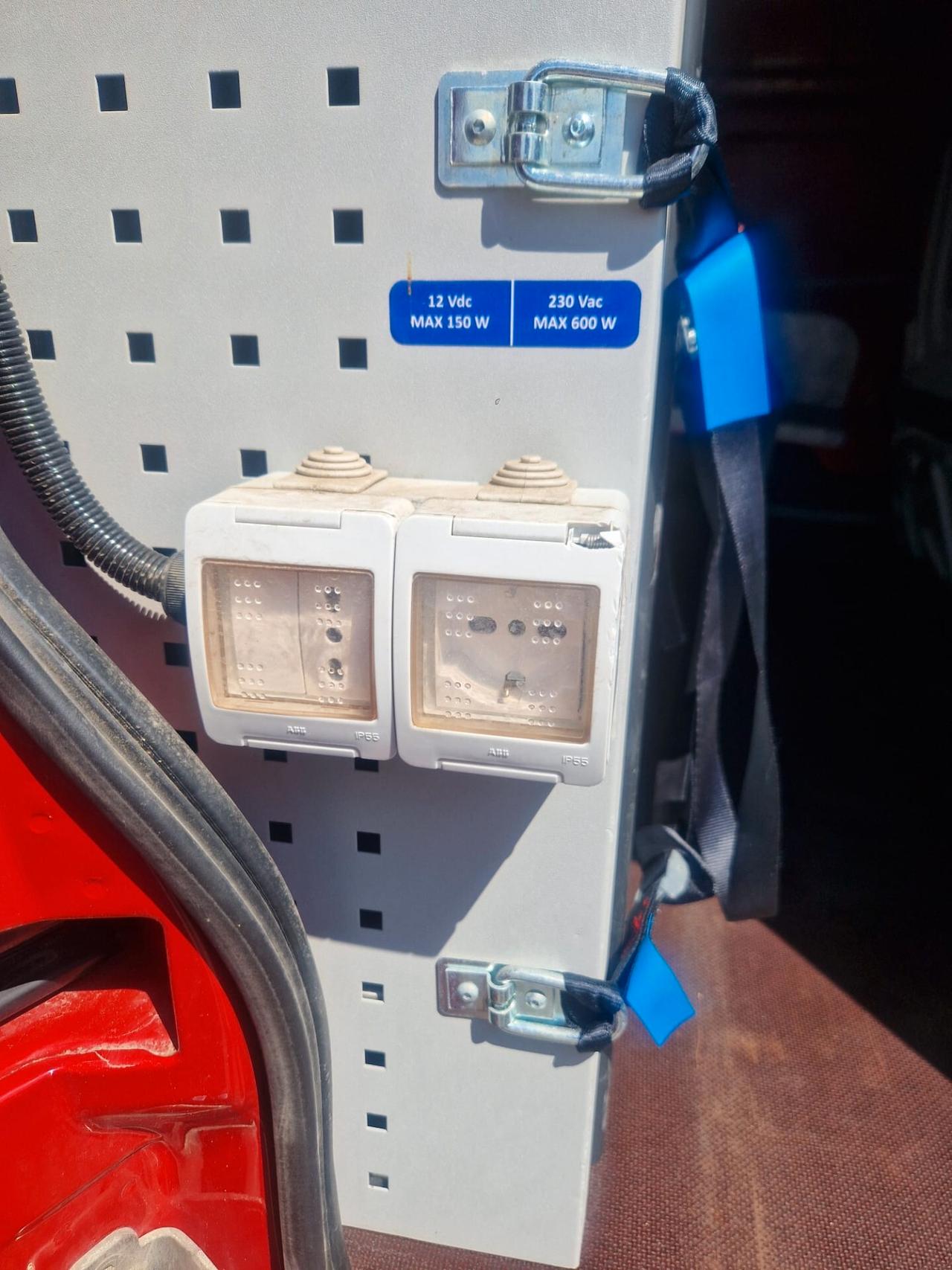 Fiat Fiorino 1.3 MJT 95CV Cargo Adventure