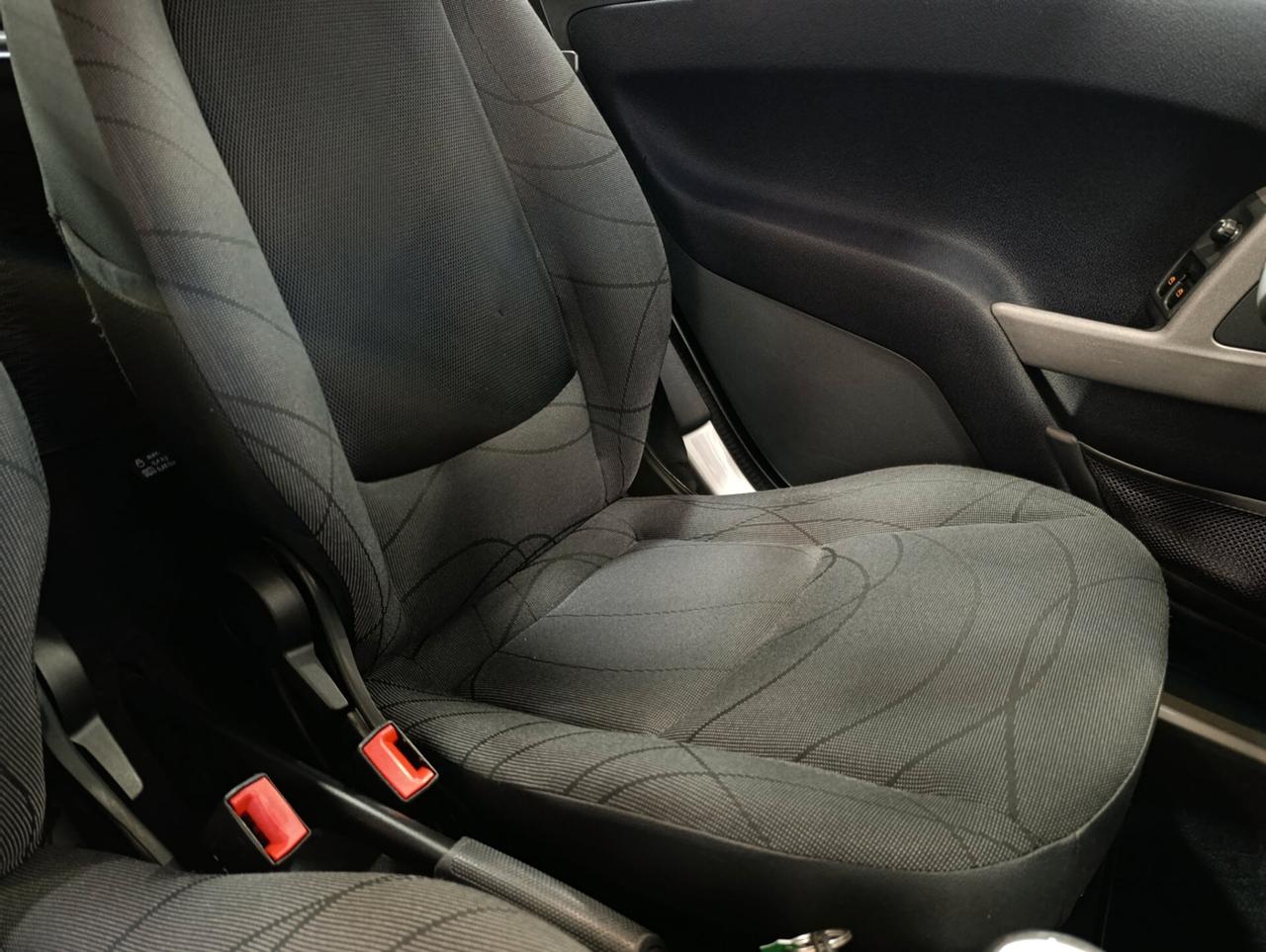 Smart ForTwo 1.0 71cv MHD SERVOSTERZO/Navi/Full