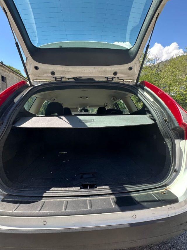 VOLVO XC60 2.4 D 163 CV AWD Geartronic Momentum
