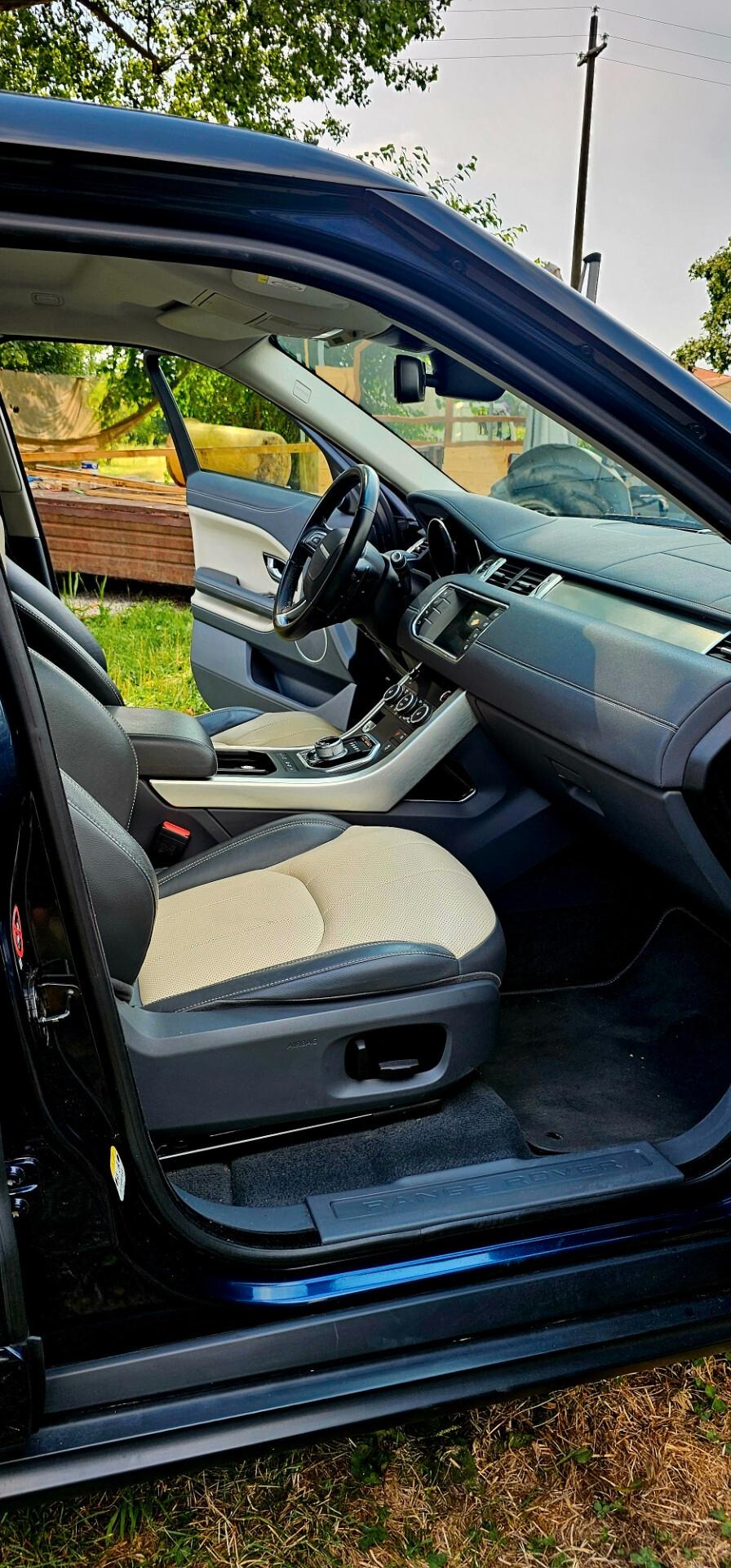Land Rover Range Evoque 2.0 TD4 180 CV 5p. Autobiography