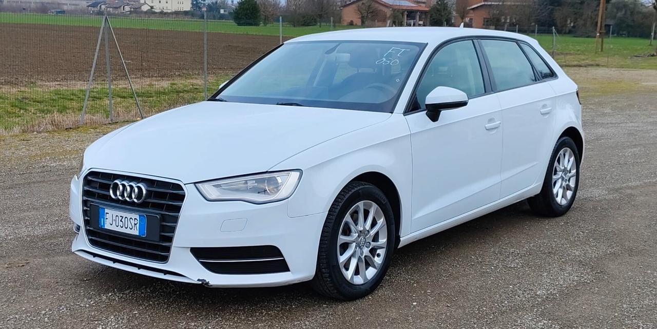 Audi A3 1.6 TDI clean diesel Attraction
