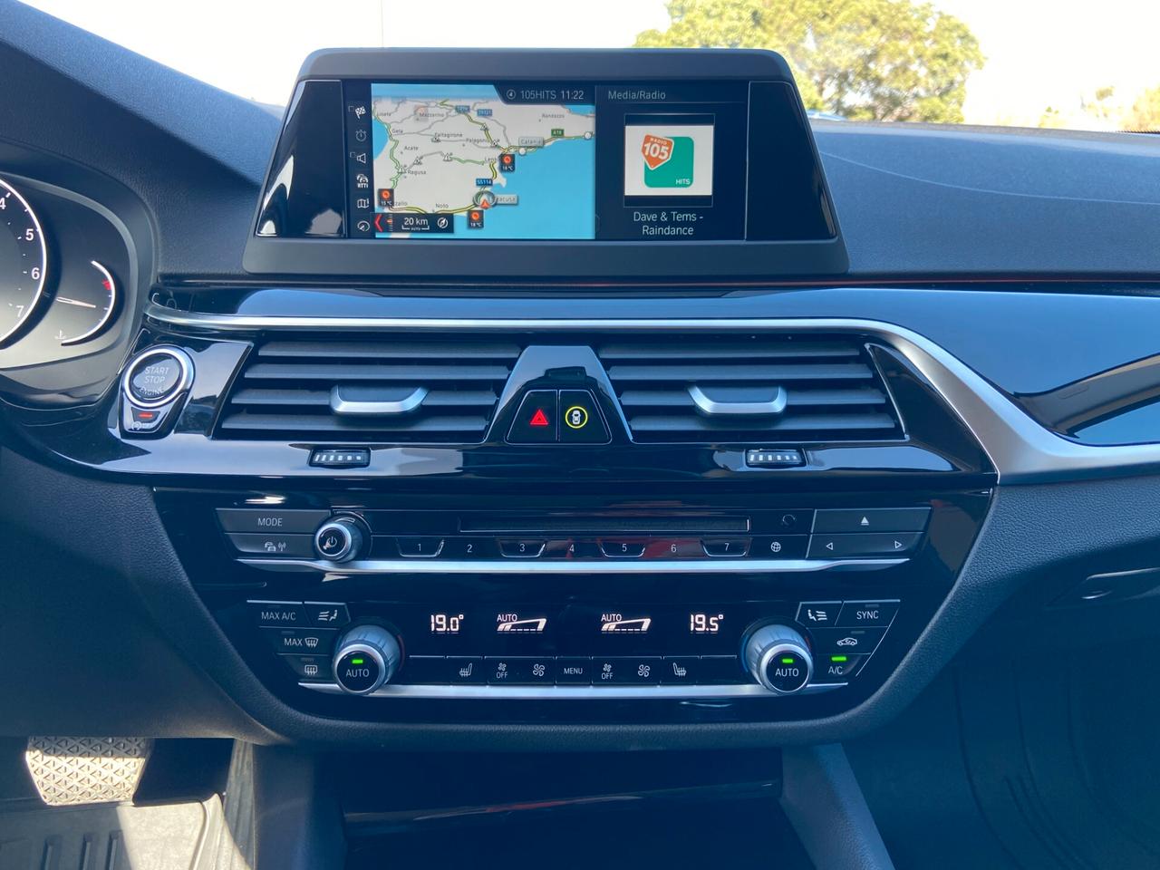 BMW 520i Serie 5 Touring Sport Line auto