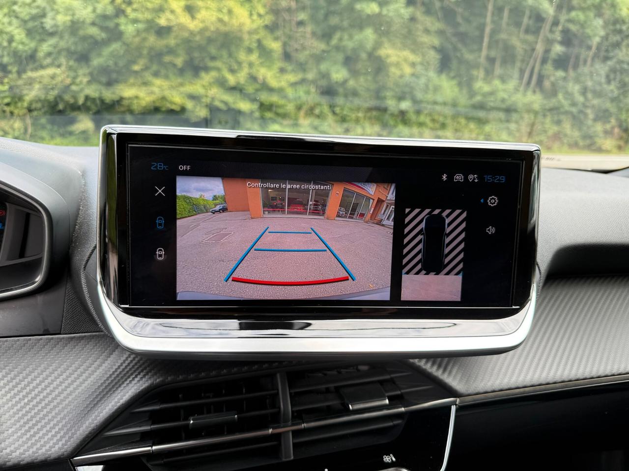 Peugeot 2008 PureTech 130 S&S EAT8 Allure