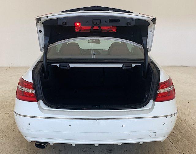 MERCEDES-BENZ E 250 C207 Coupe - E Coup cdi be