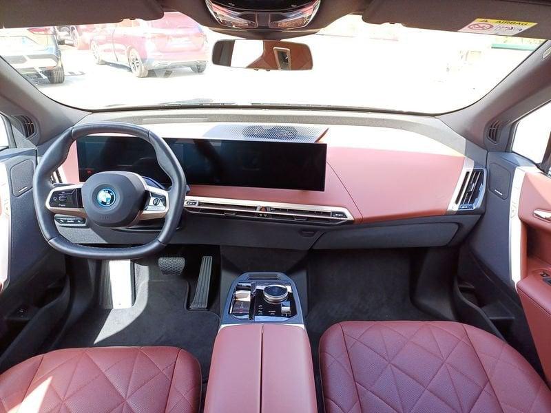 BMW iX BMW i XDRIVE50