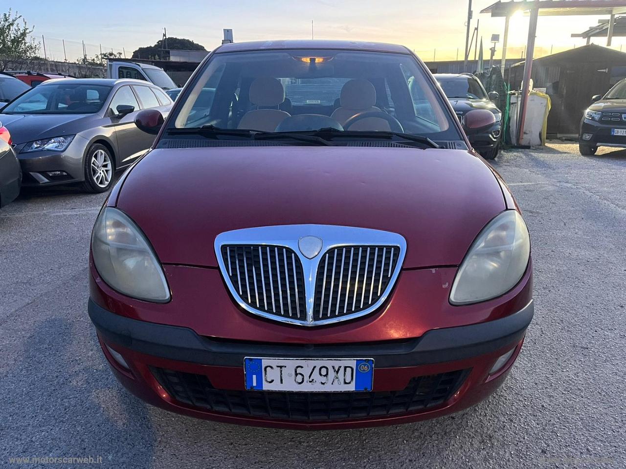 LANCIA Ypsilon 1.3 MJT 75 CV Argento