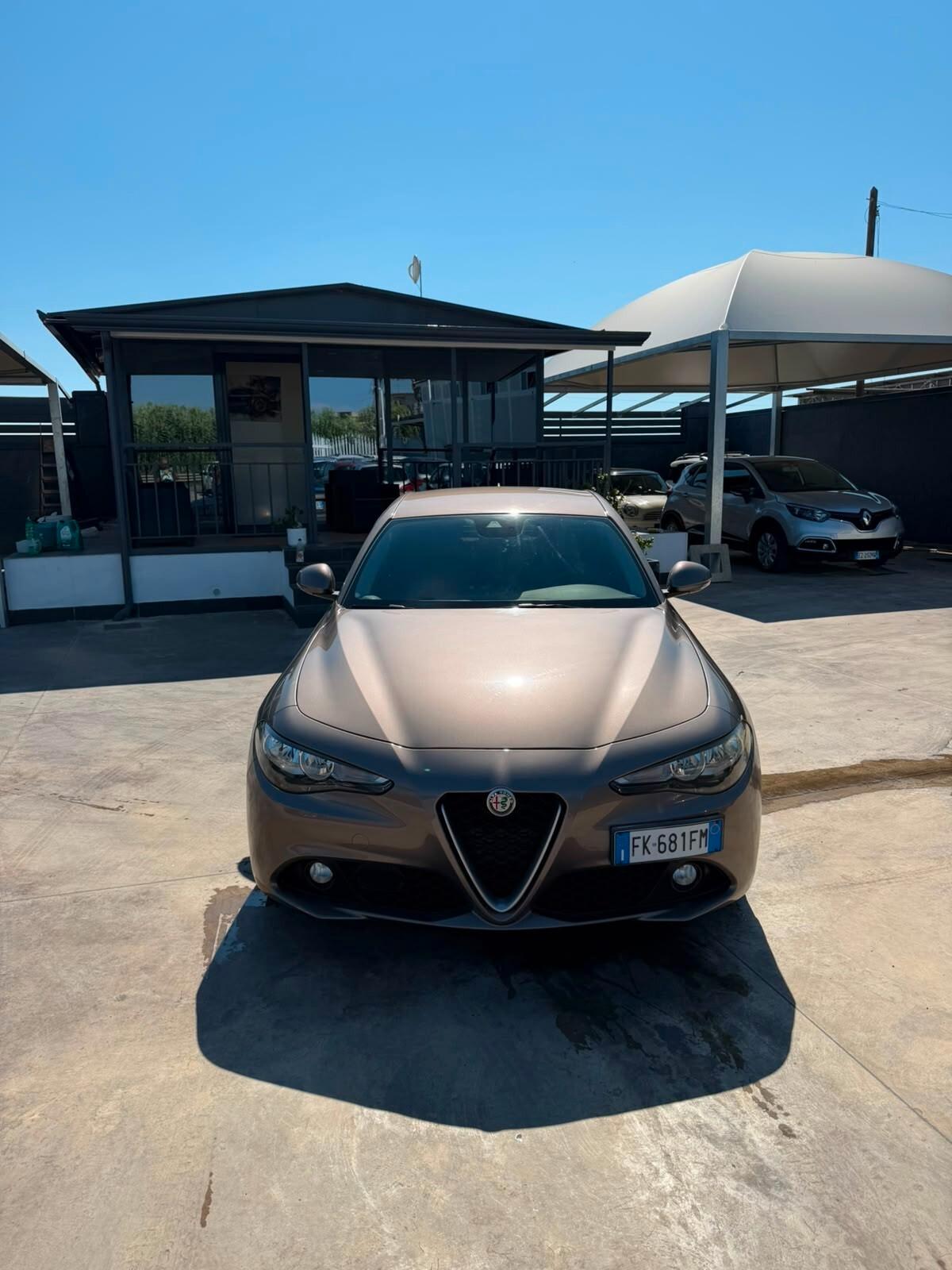 Alfa Romeo Giulia 2.2 Turbodiesel 150 CV Super