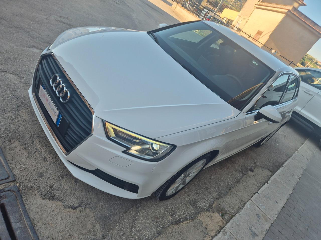 AUDI A3 ANNO 2018 FARI LED SOLI KM 90000 CERTIFICATI