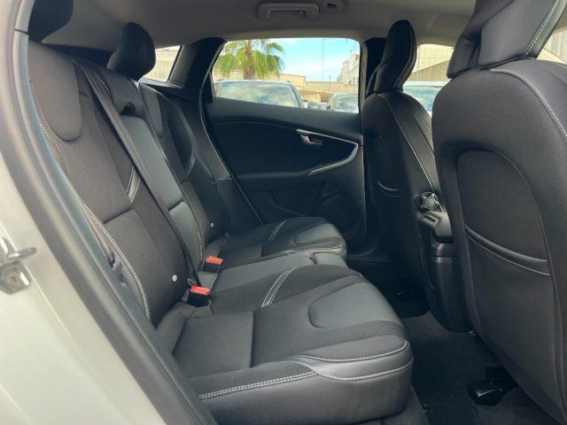 VOLVO V40 D2 120CV Plus