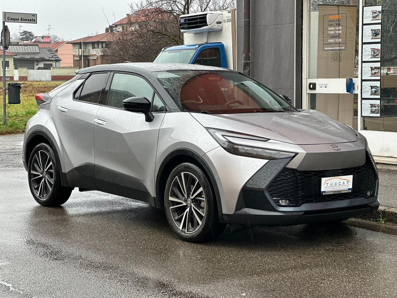 Toyota C-HR Lounge 1.8 HEV