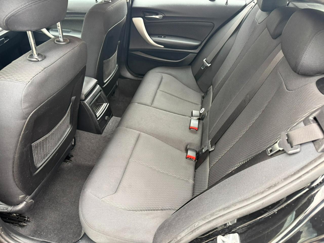 Bmw 116 116d 5p. Automatica Sport