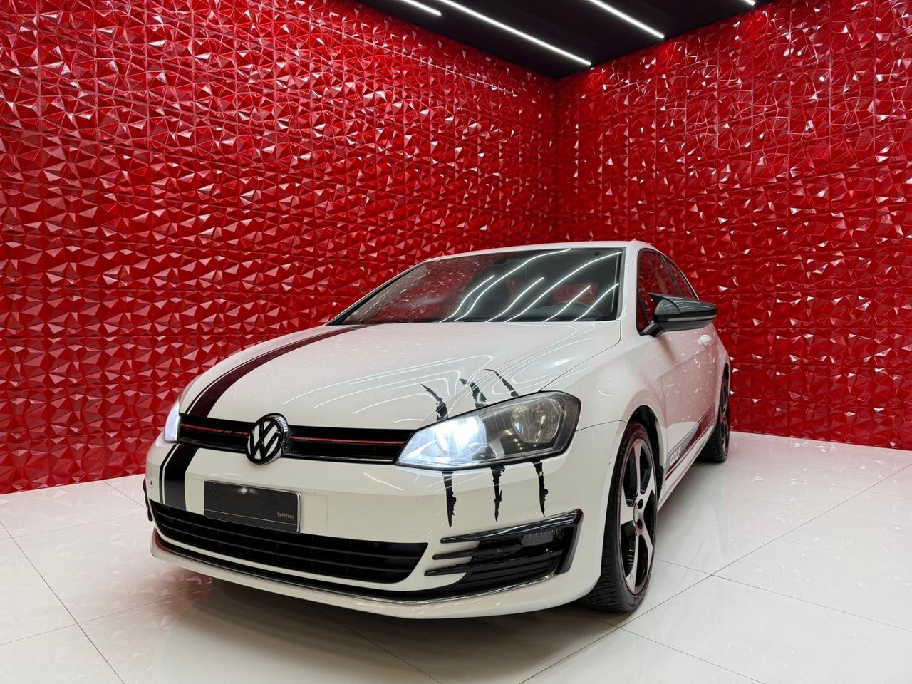 Volkswagen Golf 2.0 TDI 3p. Highline BlueMotion Technology