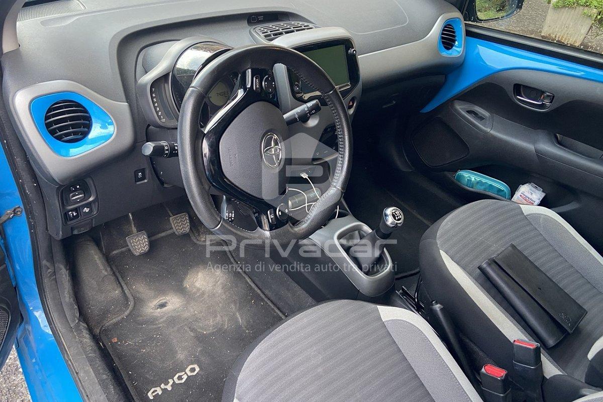 TOYOTA Aygo Connect 1.0 VVT-i 72 CV 5 porte x-cool