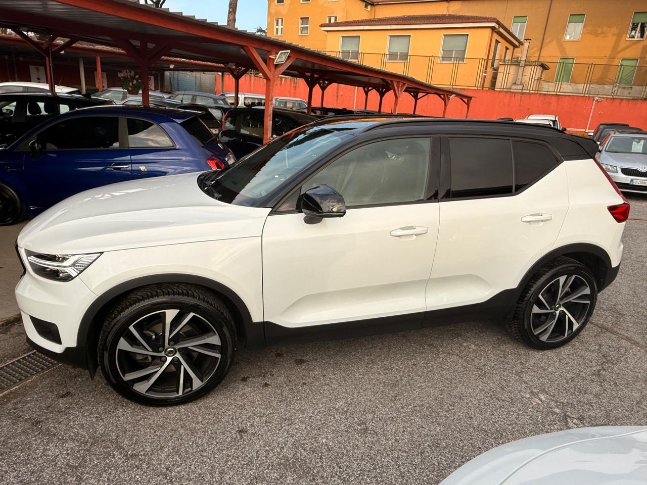 XC40 D4 AWD Geartronic R-design-unipro-