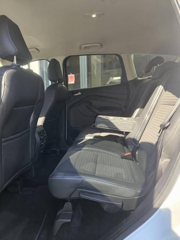 Ford Kuga 1.5 tdci Business s&s 2wd 120cv