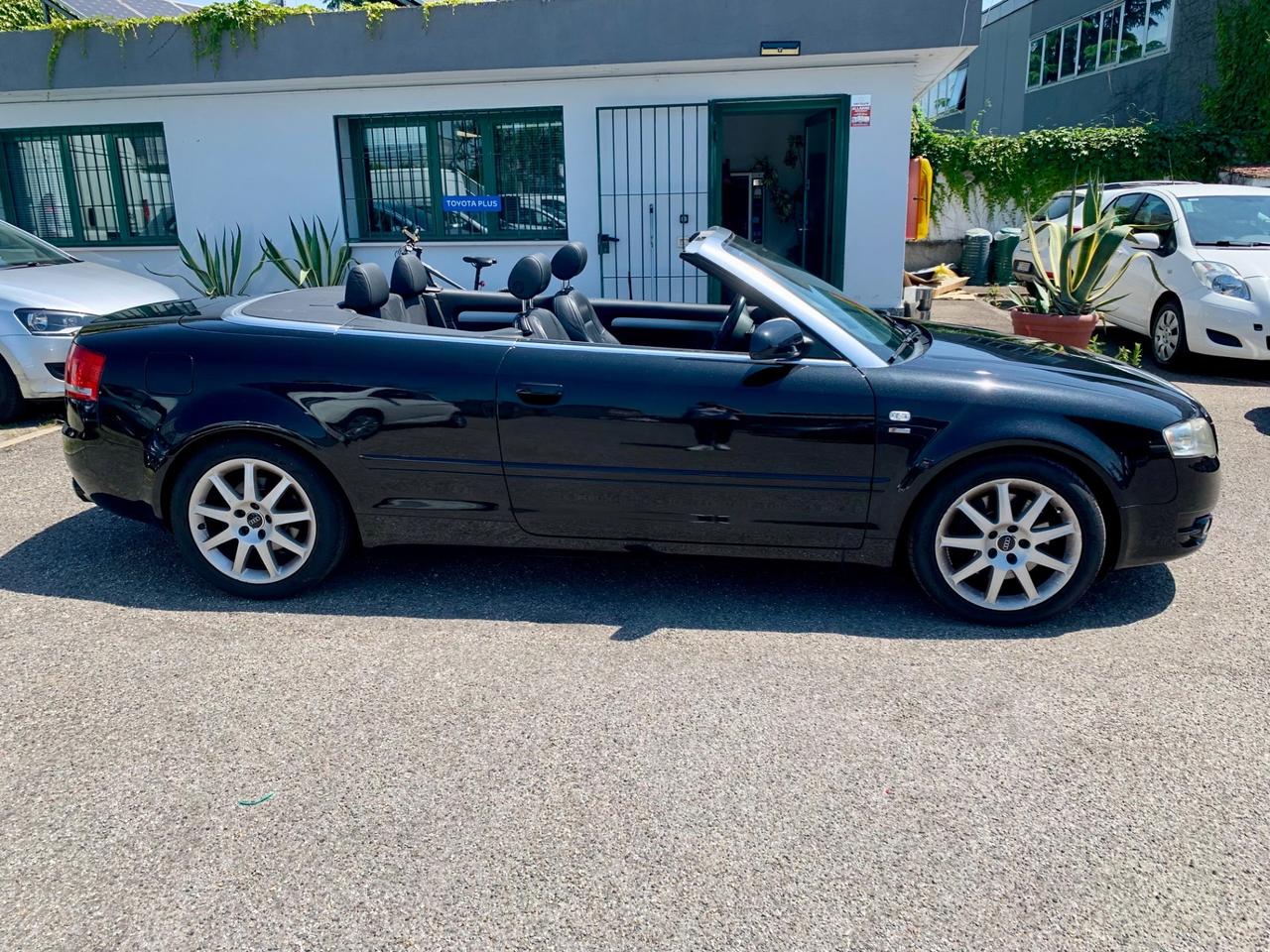 Audi A4 Cabriolet 2.0 16V TFSI multitronic S-Line